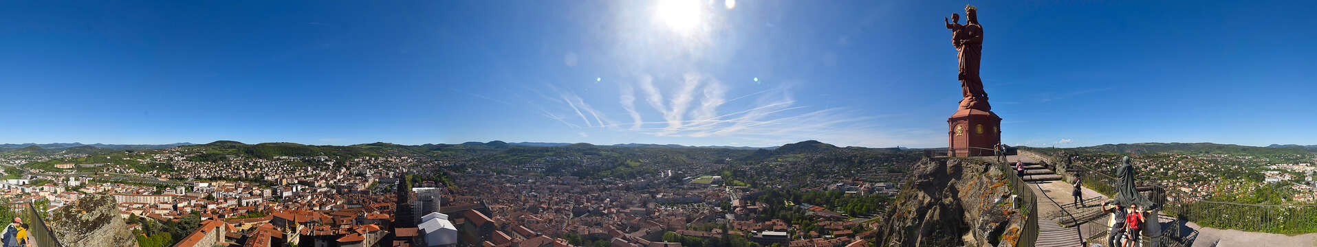Webcam of the Notre-Dame de France statue 360° in Le Puy-en-Velay